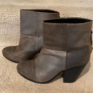 Womenswear ankle boot